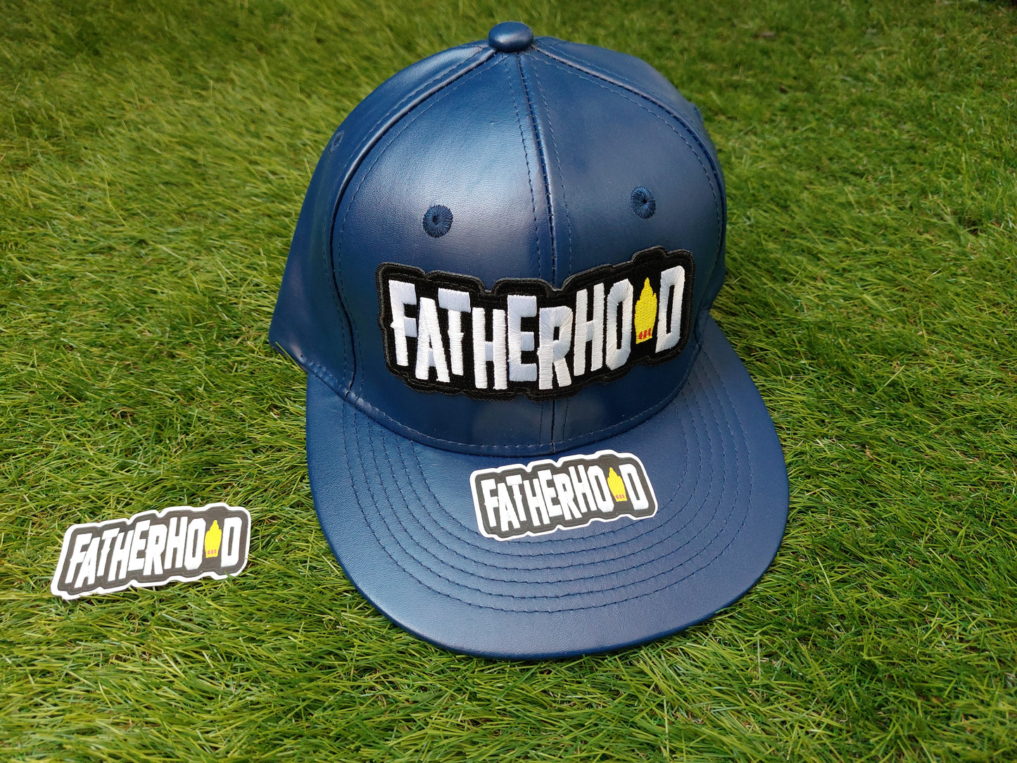 NAVY LEATHER SNAP BACK