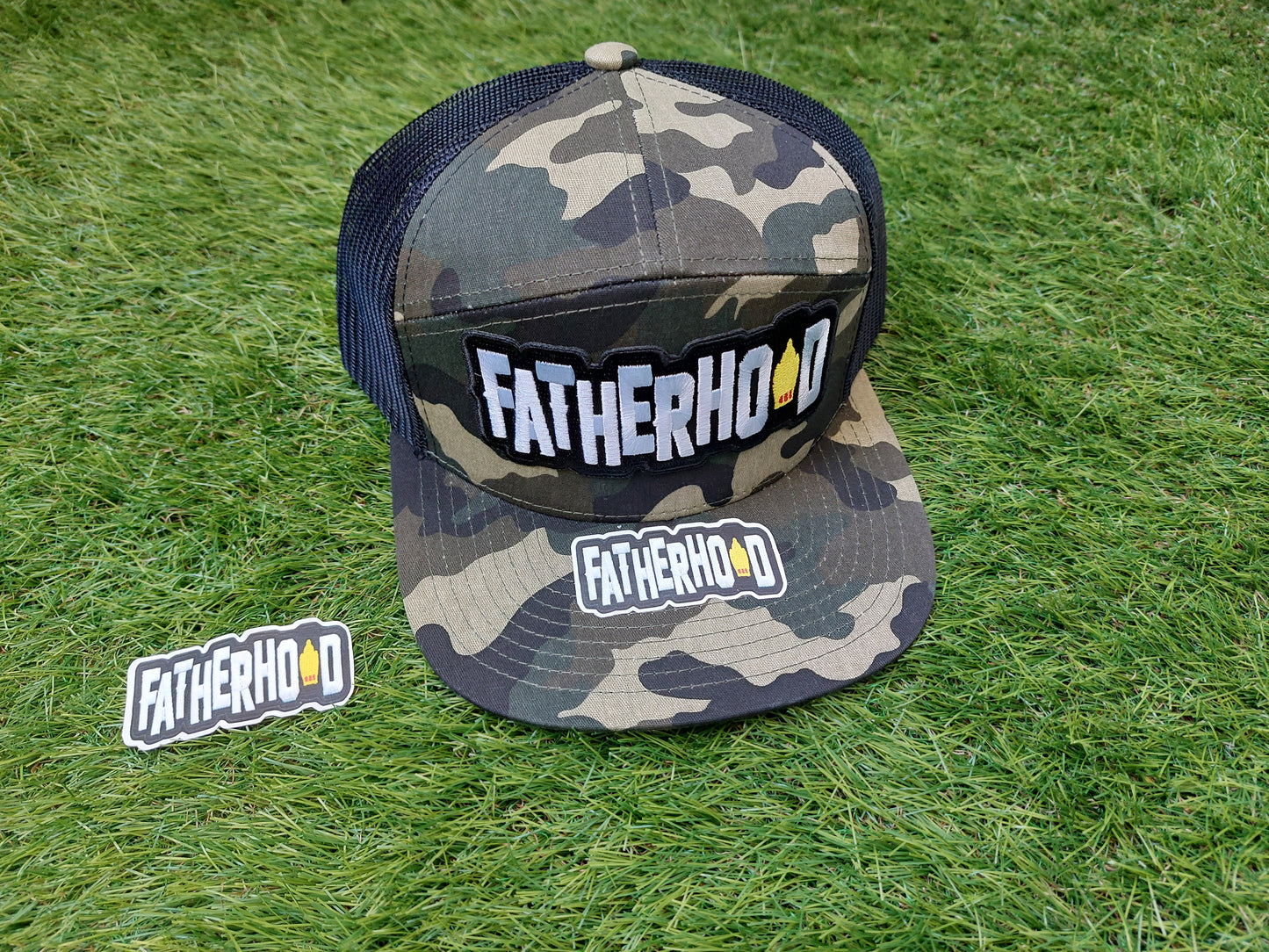 CAMO WITH BLACK MESH SNAP BACK